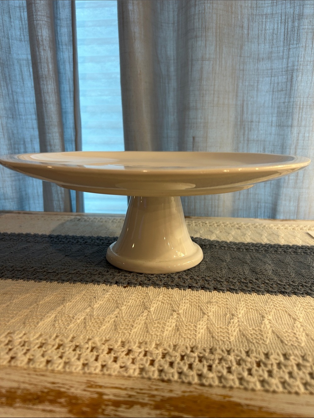 GTB Ceramica White Ceramic Pedestal Cake Stand-12 in made in Italy